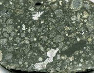 640px-Allende_meteorite,_carbonaceous_chondrite_(14787764392)