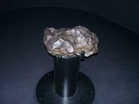 Campo_del_Cielo_meteorite_81_kg,_Národní_muzeum